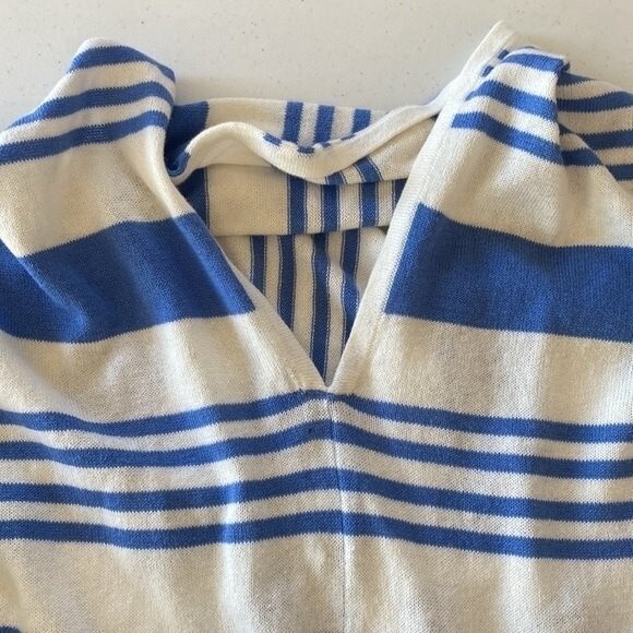 Caroline Grace Stripe Tassel Cashmere Blend Knit Poncho Shrug Topper White Wave - Picture 12 of 14